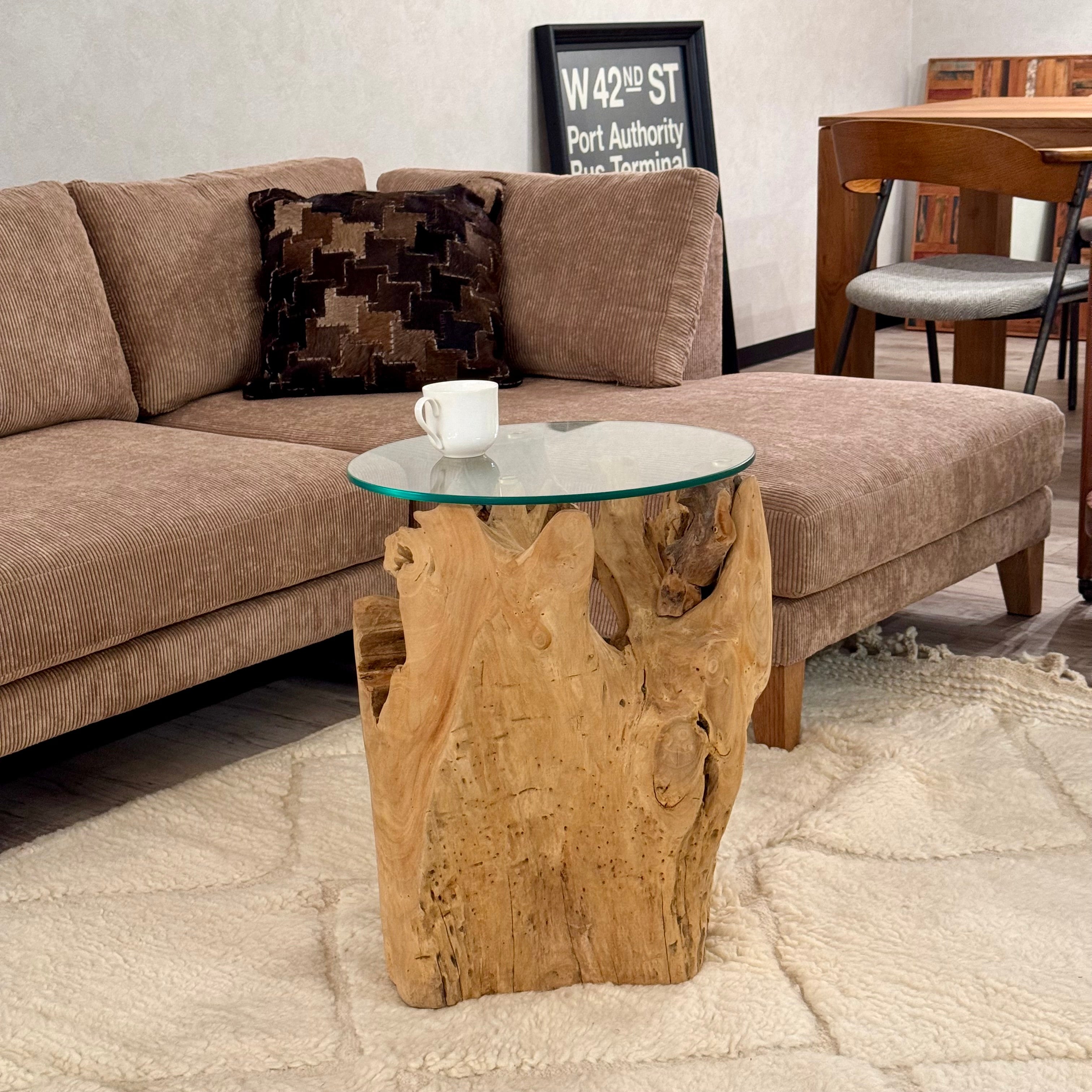彫刻のような家具をひとつ|TOOR SIDE TABLE/dareels