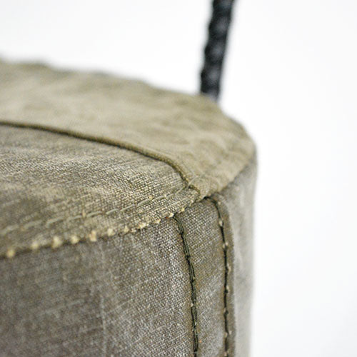男前な顔付きになりました。d-Bodhi CAMPAGNA CHAIR BK MILITARY US
