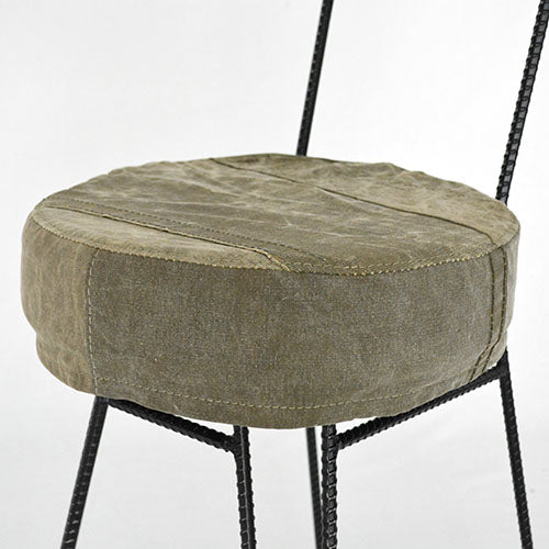 男前な顔付きになりました。d-Bodhi CAMPAGNA CHAIR BK MILITARY US