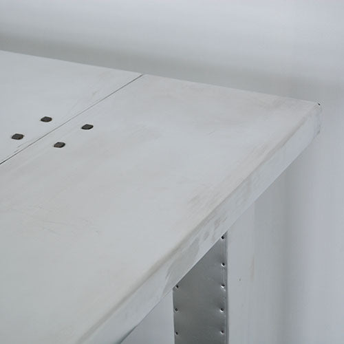 アルミで描く理想の空間 HALO BOSTON DINING TABLE W180