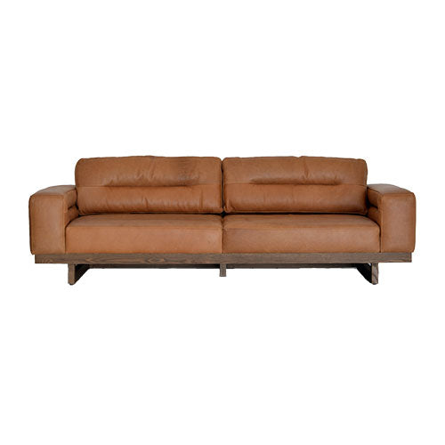 希少な素材が生み出す空間。/ HALO FROSTER SOFA