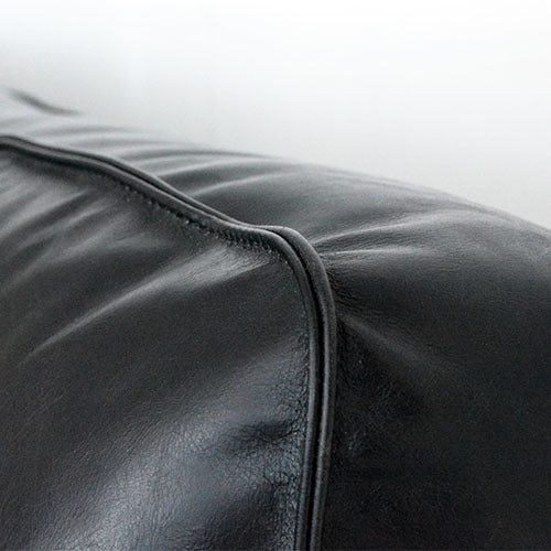 カリスマの部屋。/ XANDER DESIGNS / DAVIS 2.5P SOFA