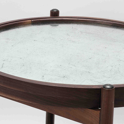 温もりと美しさを両立させる、リバーシブルバーカート bina GUS SMALL BAR CART