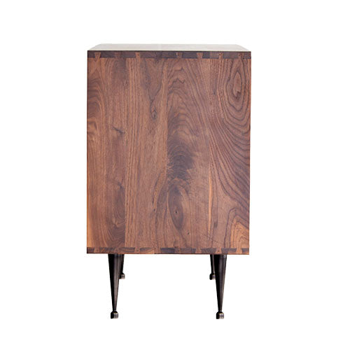 この一台が空間を劇的に変化させる bina JULIAN SMALL DRESSER