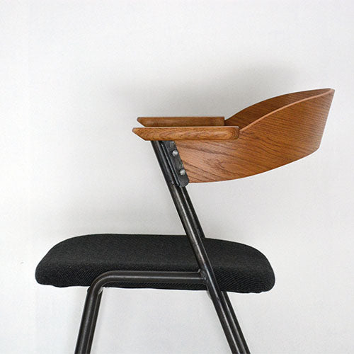 引力が強すぎます。/ a.depeche danis short arm chair BR-CMB