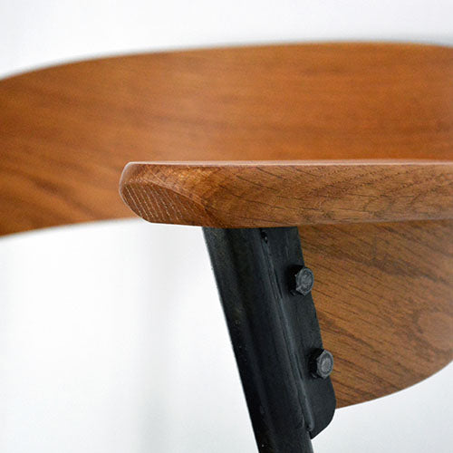 引力が強すぎます。/ a.depeche danis short arm chair BR-CMB