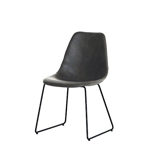 シルエットの美しさで勝負しよう。/ a.depeche splem table PUNISH chair