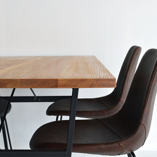 シルエットの美しさで勝負しよう。/ a.depeche splem table PUNISH chair