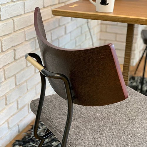 クセが強イイ、チェア。 / SQUARE ROOTS / SOLI CHAIR SEGF