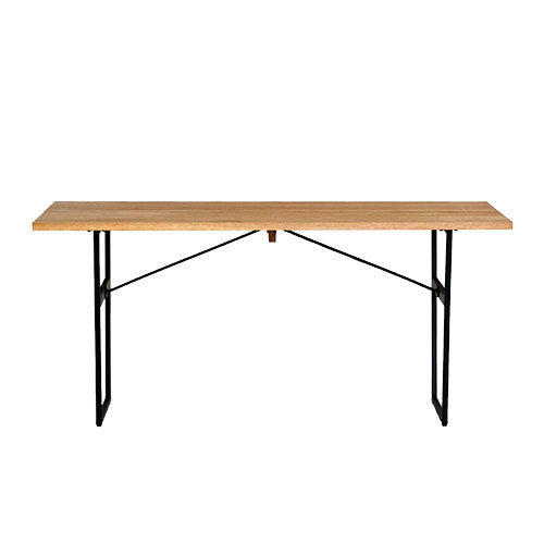 シャープな姿に心掴まれて。/ a.depeche splem dining table 1600