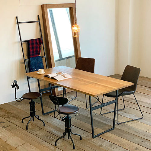 美しさのその先に。 / GALETTE CHAIR / DISTRICT EIGHT
