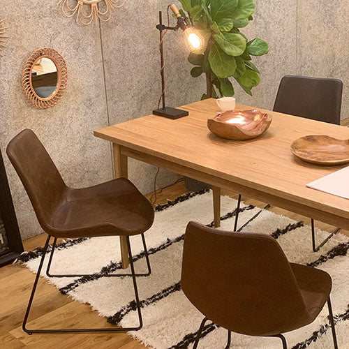 北欧っぽさがたまらない。/ a.depeche solo dining table 1600