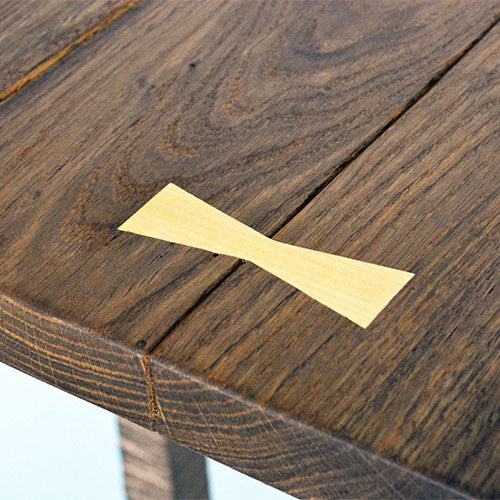 衝撃のカッコ良さ。 / SQUARE ROOTS / T LEG DINING TABLE / SMOKED OAK / BRONZE LEG