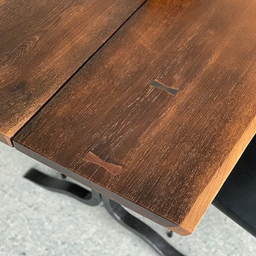 悠久の時が創り出した芸術 SQUARE ROOTS / SIVA DINING TABLE