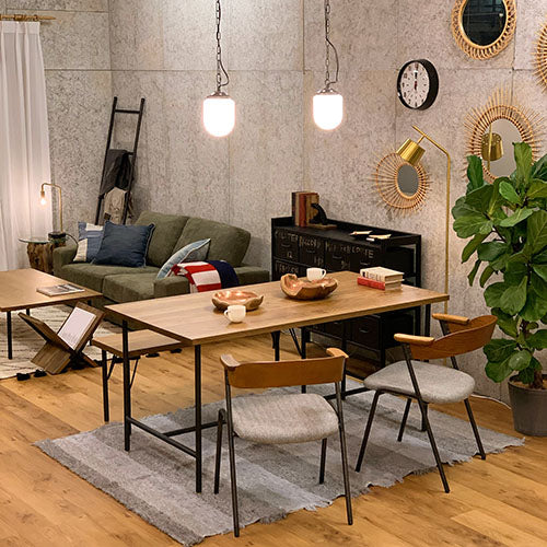 BYRON DINING TABLE 1500 MBR/BEACH FURNITURE|使用イメージ(LDK全体)|ホワイトオーク無垢材天板×黒スチール脚