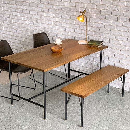 カリフォルニアの風を感じる暮らしに。ホワイトオーク無垢材のダイニングテーブル
/ BEACH FURNITURE / BYRON DINING TABLE 1500 MBR