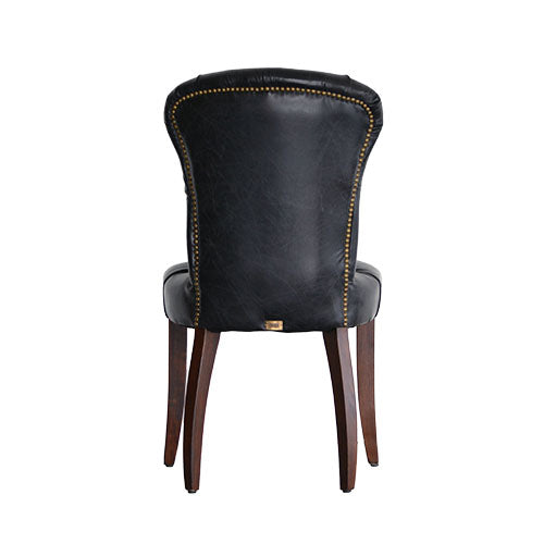 背面から見たOLD SADDLE BLACK本革張りと背もたれの輪郭