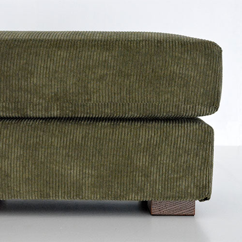 足をドーンと伸ばしたい。/ BEACH FURNITURE / OTTOMAN 70 CORDUROY KHAKI