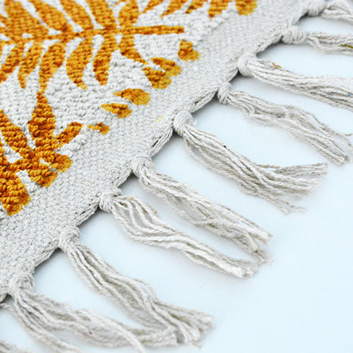 a.depeche roll tufted rug 2117 mustard LEAF