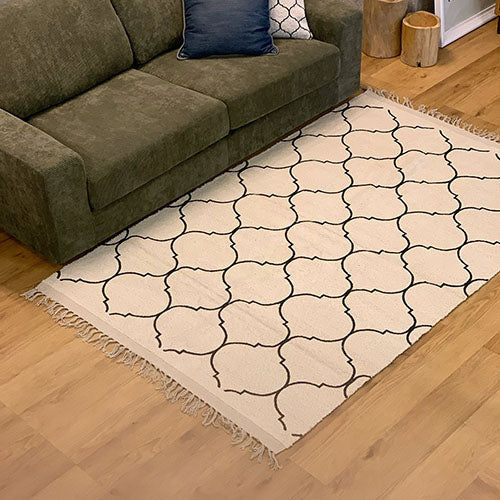 a.depeche roll tufted rug 2117 black MOROCCAN