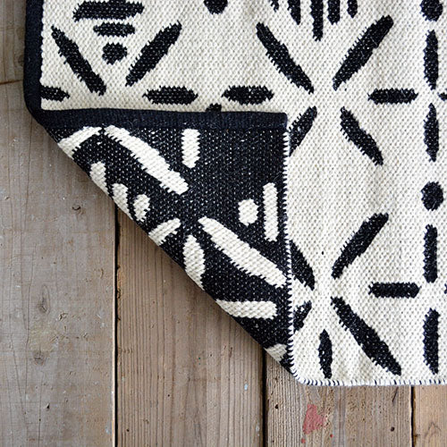 大人っぽさを楽しむ一枚 140cm×200cm