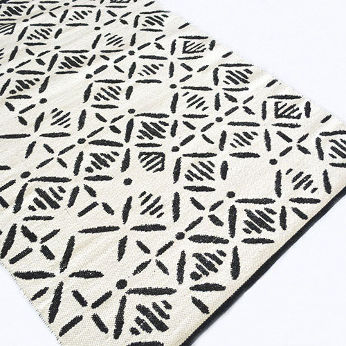 大人っぽさを楽しむ一枚 140cm×200cm