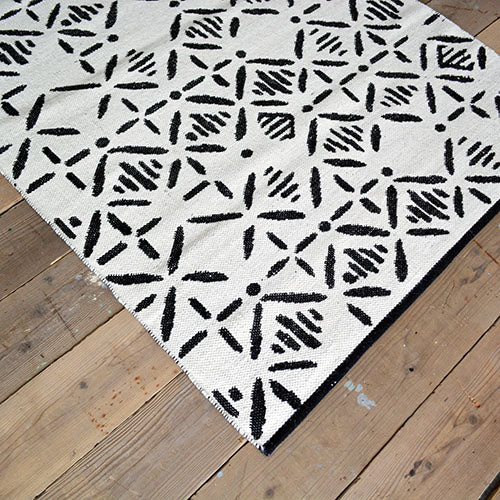 大人っぽさを楽しむ一枚 140cm×200cm