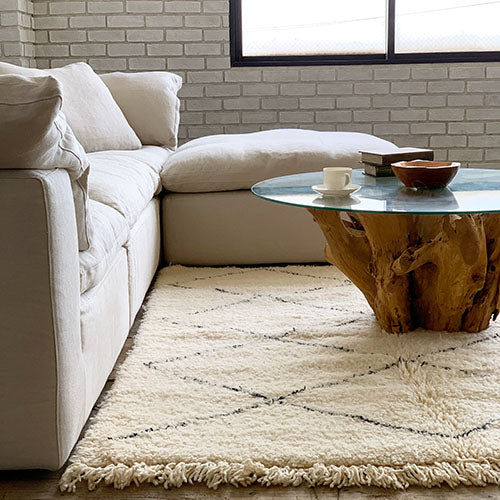 最高な白ソファ。 / HALO LUSCIOUS SECTIONAL SOFA