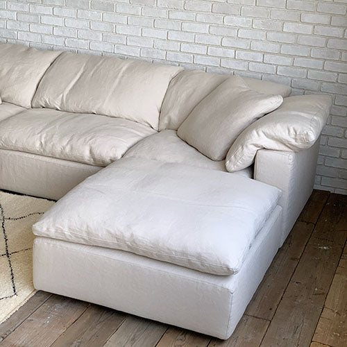 最高な白ソファ。 / HALO LUSCIOUS SECTIONAL SOFA