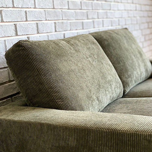 座るだけじゃ、もったない。 / BEACH FURNITURE / BAY SOFA 72 CORDUROY KHAKI