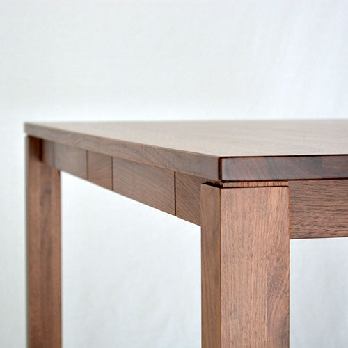 ウォールナットテーブルの引き出し付、ここにあります。 / Leaves Walnut