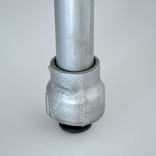 いやー、このラフさが魅力なんです。d-Bodhi / TUBE RECT COFFEE TABLE