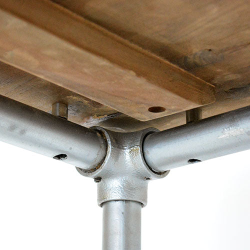 いやー、このラフさが魅力なんです。d-Bodhi / TUBE RECT COFFEE TABLE