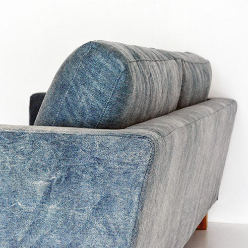 大人好みのデニムソファ。 / BEACH FURNITURE / BAY SOFA 83 DENIM BLUE