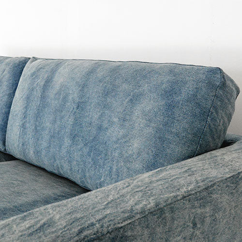 BAY SOFA 83 デニムブルー|背クッション 寄り(素材感・表情)