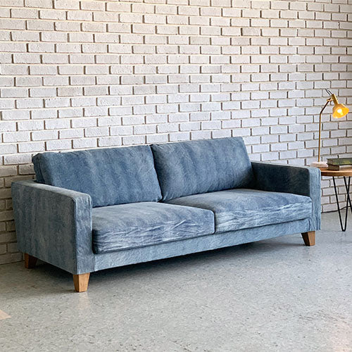 大人好みのデニムソファ。 / BEACH FURNITURE / BAY SOFA 83 DENIM BLUE