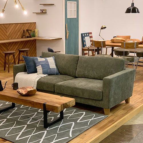 BAY SOFA 83(コーデュロイ/カーキ)|使用イメージ(店内/空間引き)|W200×D95×H75×SH40