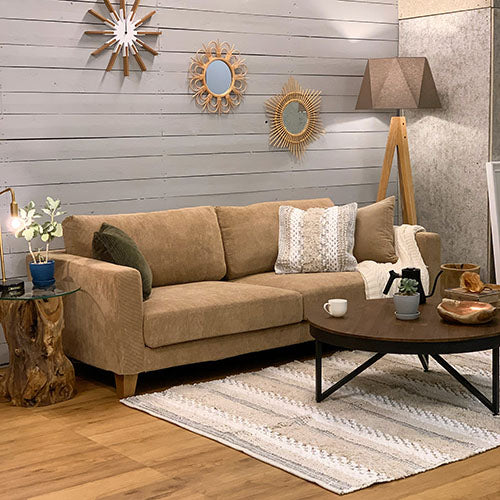 BAY SOFA 83(コーデュロイ/キャメル)|使用イメージ(壁面ディスプレイ・海外ミックス空間)|W200×D95×H75×SH40