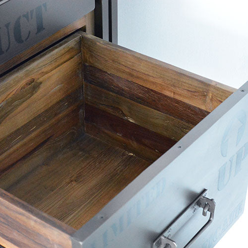 見せる収納、隠す収納、コレ一台で楽しめます。d-BODHI FERUM INDUSTRIAL 3DRAWERS SHELF