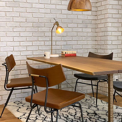 衝撃のカッコ良さ。 / SQUARE ROOTS / T LEG DINING TABLE / SMOKED OAK / BRONZE LEG