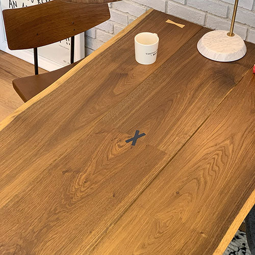 衝撃のカッコ良さ。 / SQUARE ROOTS / T LEG DINING TABLE / SMOKED OAK / BRONZE LEG