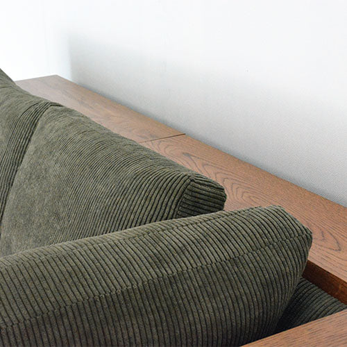 夢のコラボレーションが実現。/ BEACH FURNITURE / BAY SOFA 64 WST(R) CORDUROY KHAKI