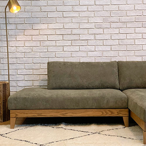 夢のコラボレーションが実現。/ BEACH FURNITURE / BAY SOFA 64 WST(R) CORDUROY KHAKI